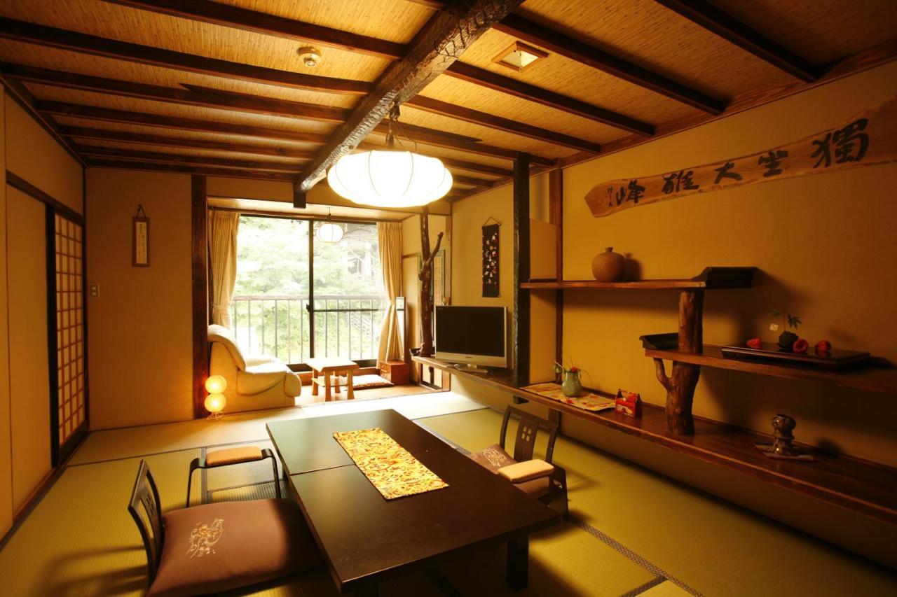 Hotel Honke Bankyu Nikko Exterior foto
